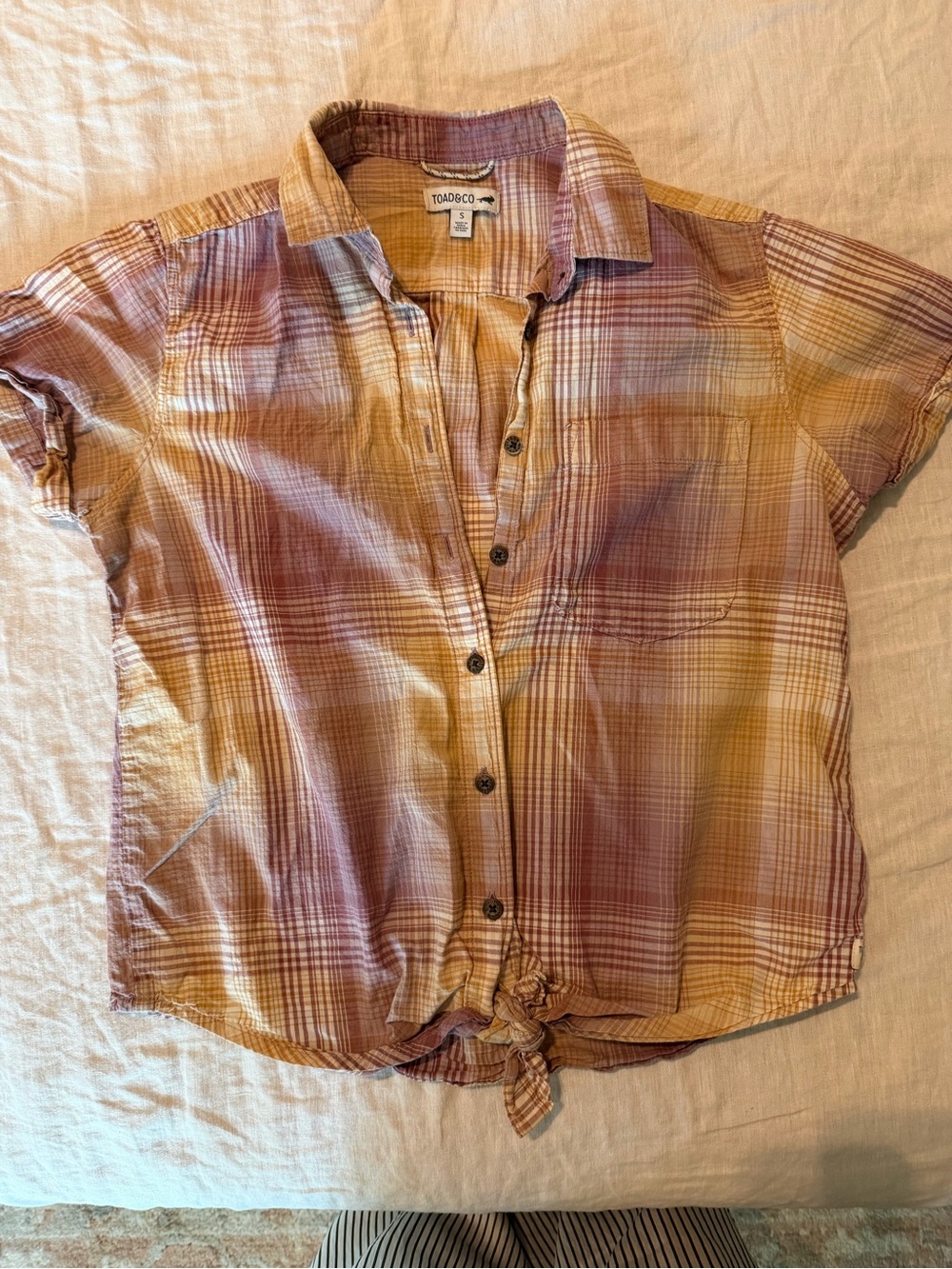 Toad&Co Short Sleeve Plaid Button-Down Shirt in Yellow and Purple